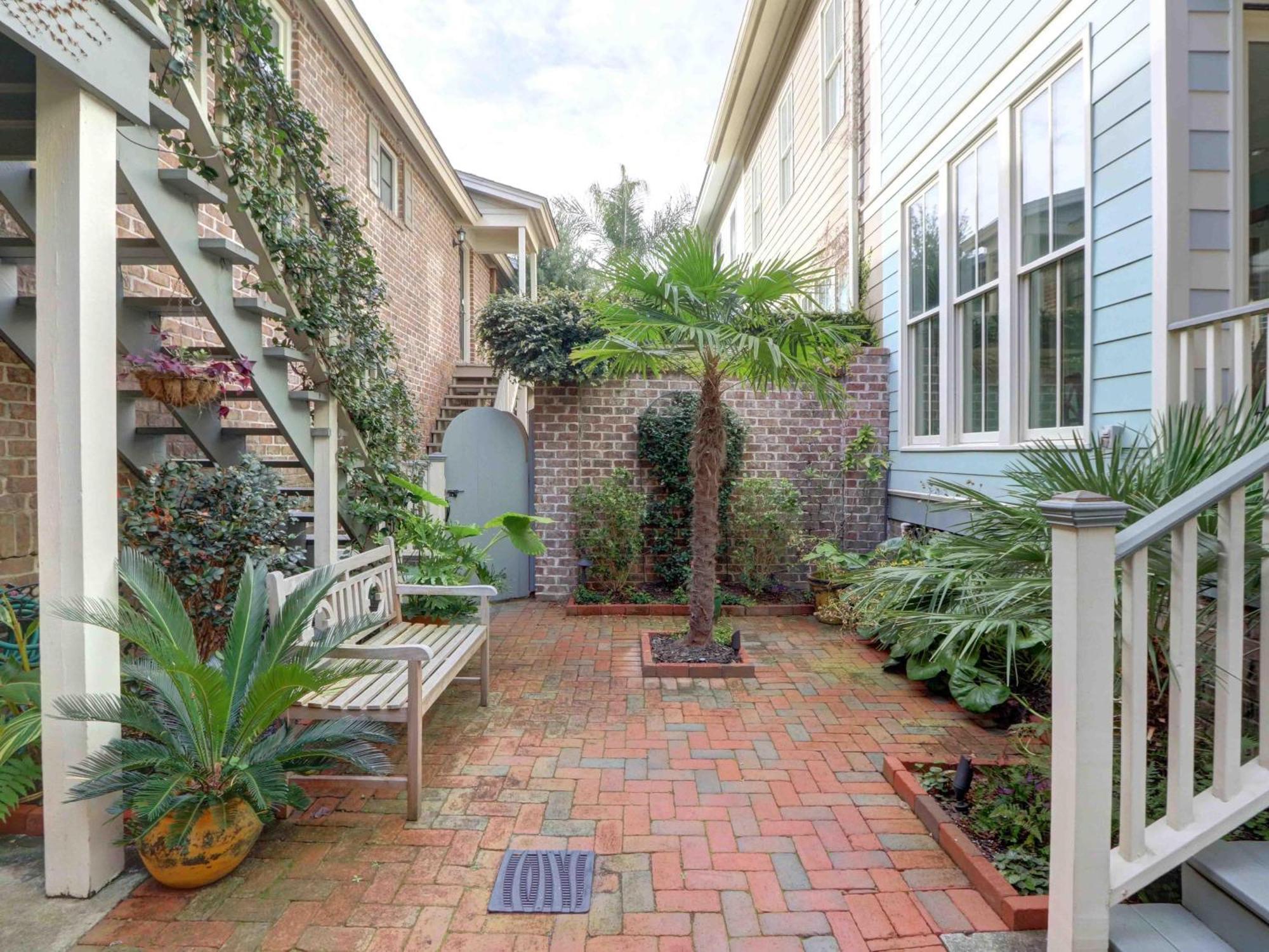 Crawford Carriage House Apartment Savannah Exterior photo